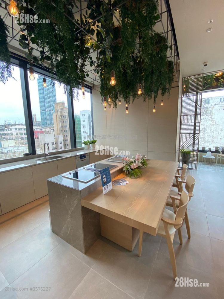 Artisan Garden Rental 1 Bedroom , 1 Bathroom 319 ft²