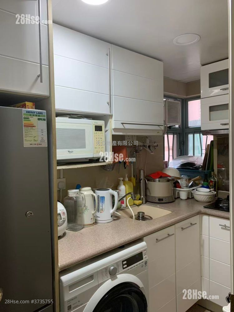 帝后華庭 租盤 2 房 , 1 浴室 393 平方呎