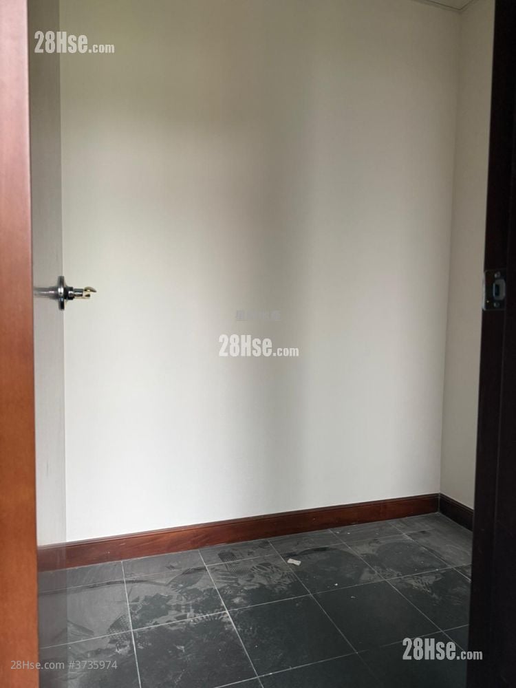 The Balmoral Rental 4 Bedrooms , 3 Bathrooms 1,607 ft²