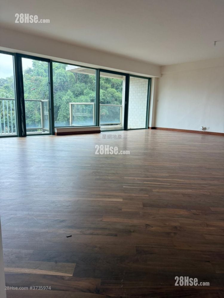 The Balmoral Rental 4 Bedrooms , 3 Bathrooms 1,607 ft²