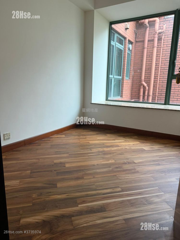 The Balmoral Rental 4 Bedrooms , 3 Bathrooms 1,607 ft²