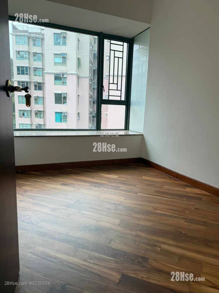 The Balmoral Rental 4 Bedrooms , 3 Bathrooms 1,607 ft²