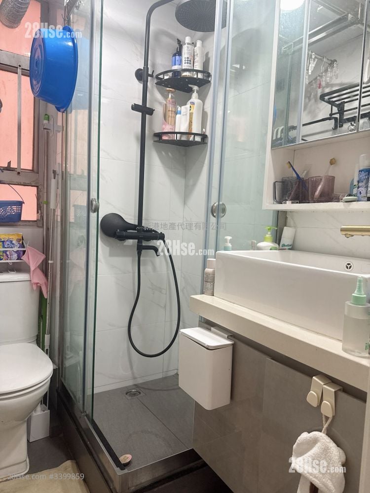 黄埔新村 售盘 3 房 , 1 浴室 442 平方尺