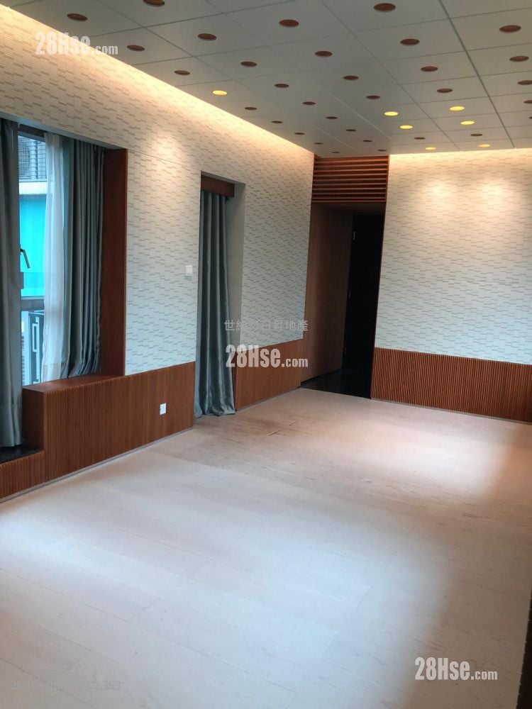 DIVA 售盘 4 房 , 2 浴室 717 平方尺