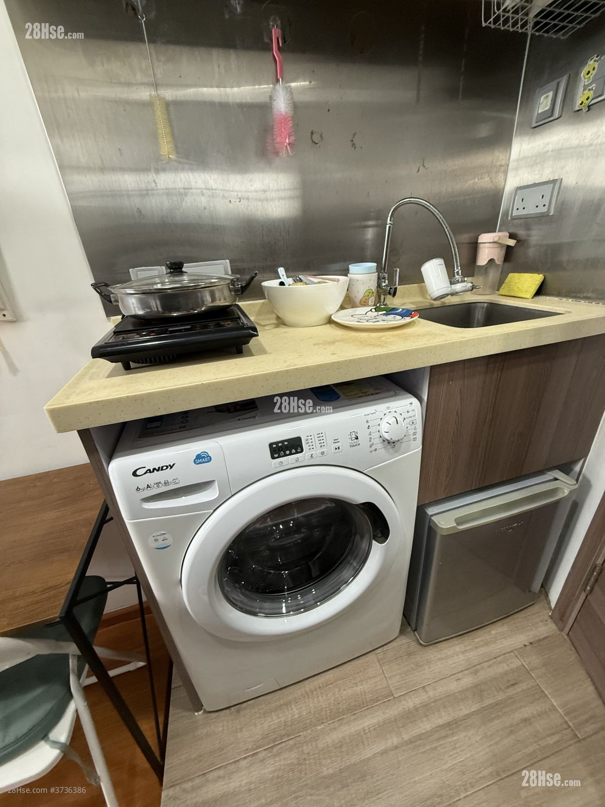 海都大廈 租盤 120 平方呎