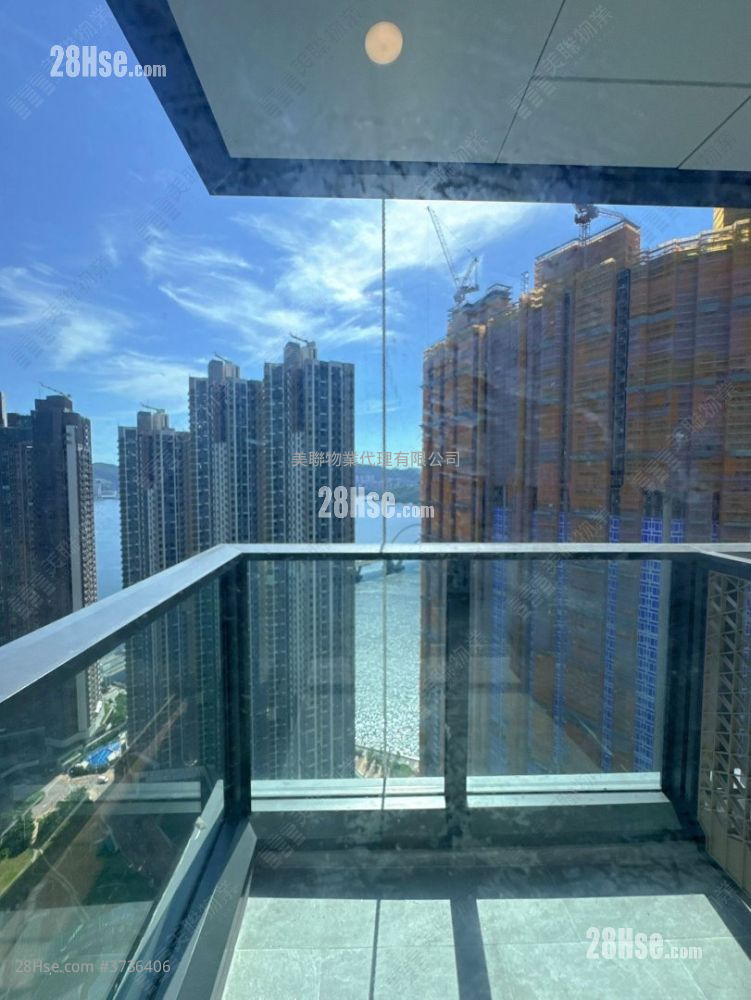 Seasons Place 售盤 2 房 , 1 浴室 447 平方呎