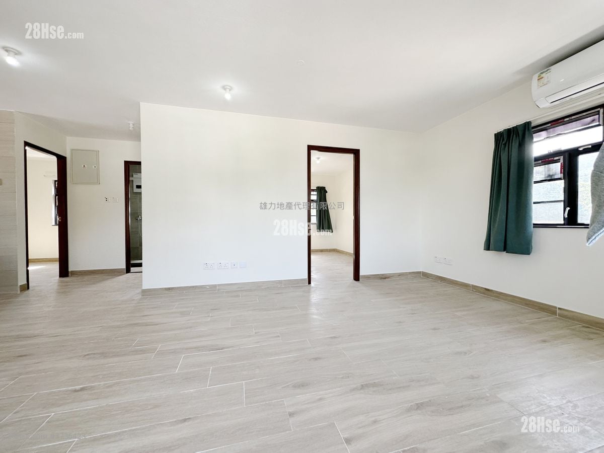 村屋 租盘 3 房 , 1 浴室 630 平方尺