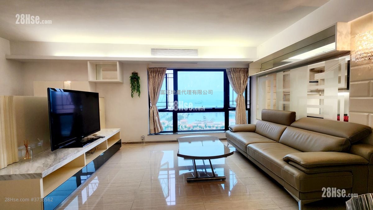 Aegean Coast Sell 3 Bedrooms , 2 Bathrooms 811 ft²