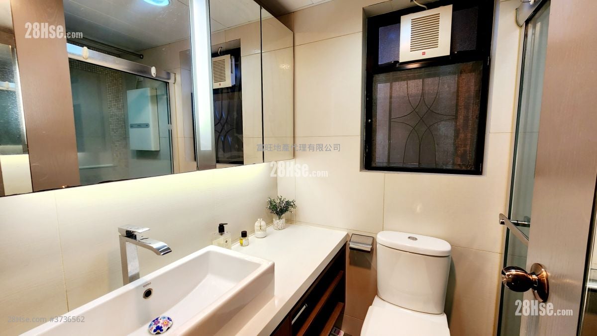 Aegean Coast Sell 3 Bedrooms , 2 Bathrooms 811 ft²