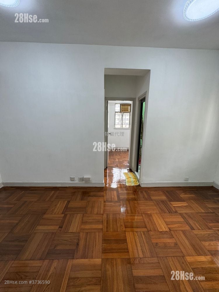Fung Yue Mansion Sell 2 Bedrooms , 1 Bathroom 338 ft²