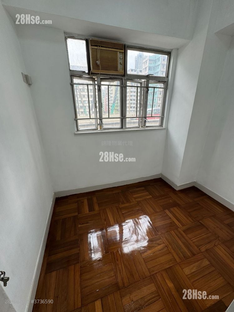 Fung Yue Mansion Sell 2 Bedrooms , 1 Bathroom 338 ft²
