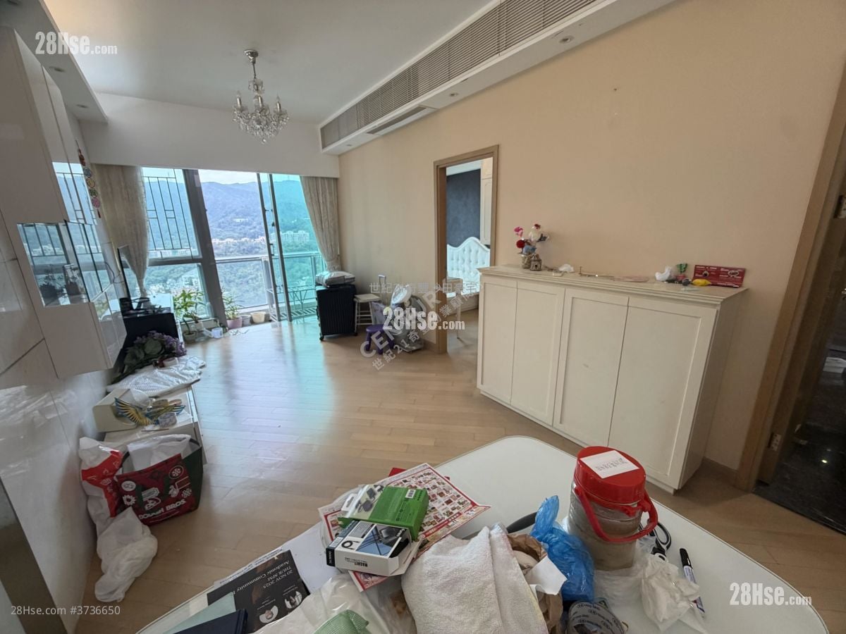 溱岸8號 售盤 3 房 , 3 浴室 825 平方呎