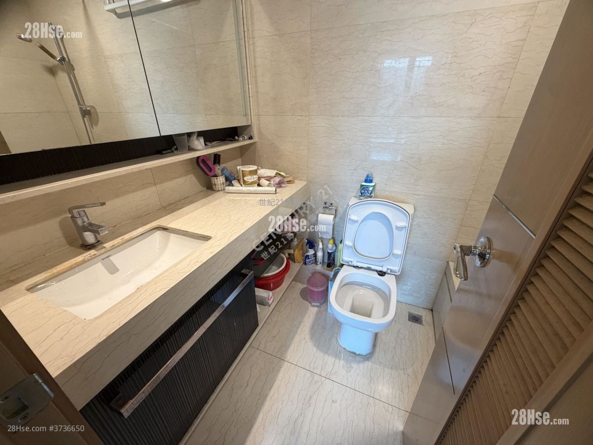 溱岸8號 售盤 3 房 , 3 浴室 825 平方呎