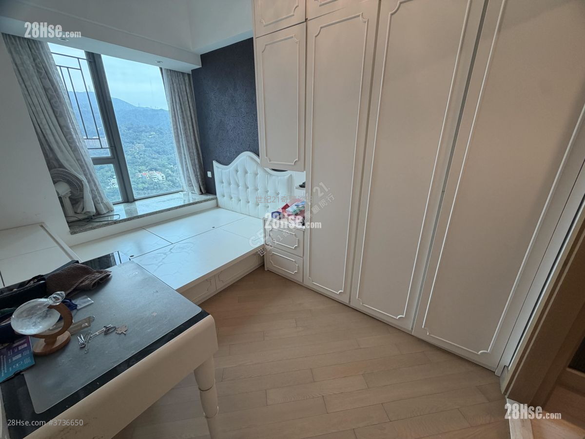 溱岸8號 售盤 3 房 , 3 浴室 825 平方呎