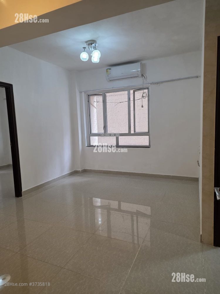 Excelsior Building Rental 475 ft²