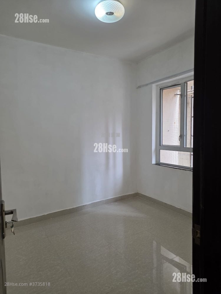 Excelsior Building Rental 475 ft²