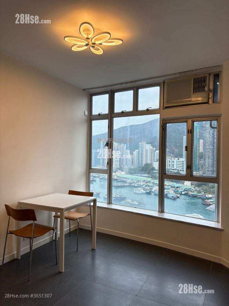 悦海华庭 售盘 3 房 605 平方尺