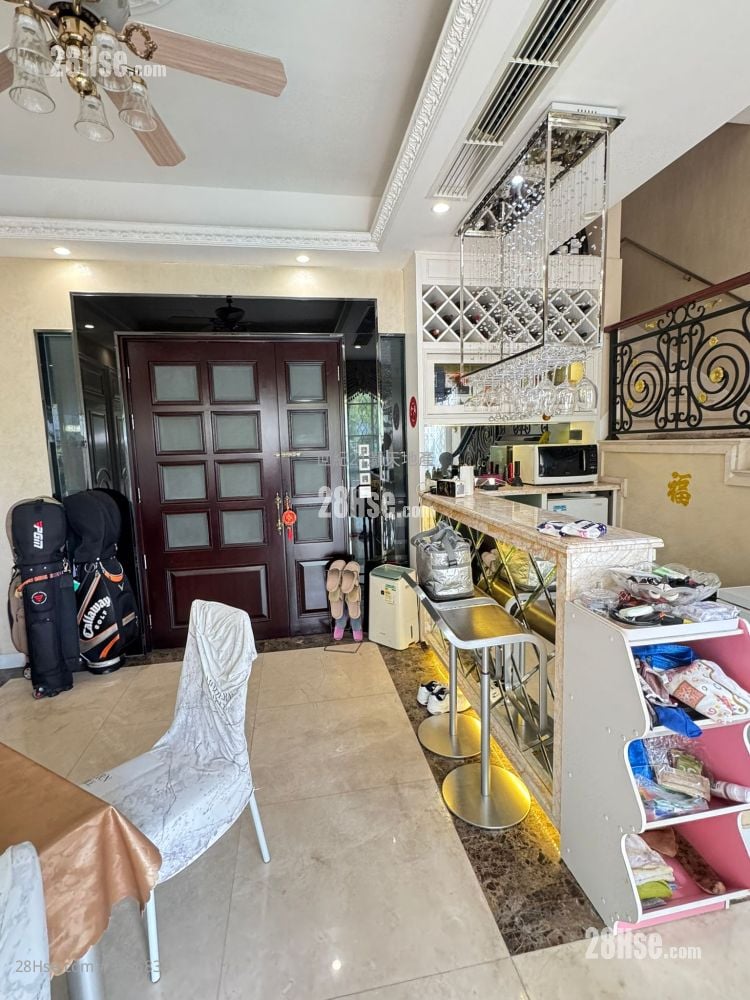 比華利山別墅 售盤 5+ 房 , 4 浴室 2,429 平方呎