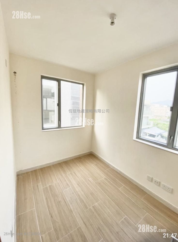 村屋 售盤 3 房 700 平方呎