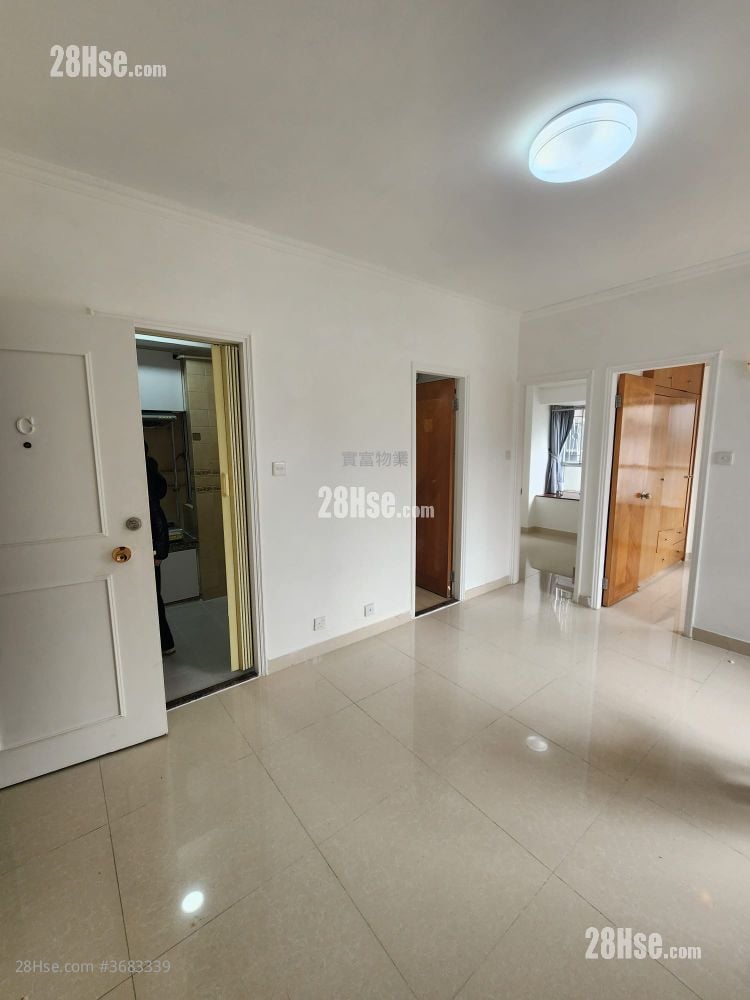 Tai Po Centre Sell 2 Bedrooms , 1 Bathroom 371 ft²