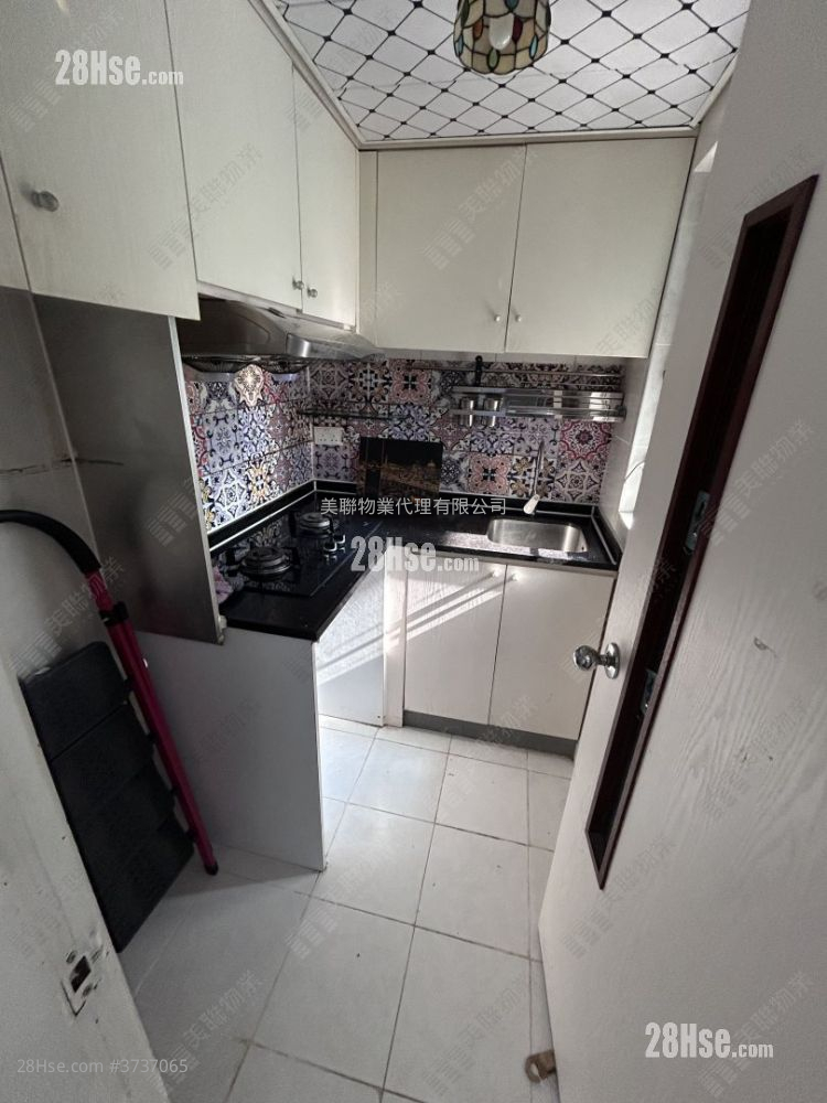 嘉裕居 售盤 2 房 , 1 浴室 305 平方呎