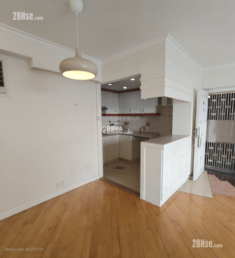 丽都花园 售盘 3 房 , 2 浴室 657 平方尺