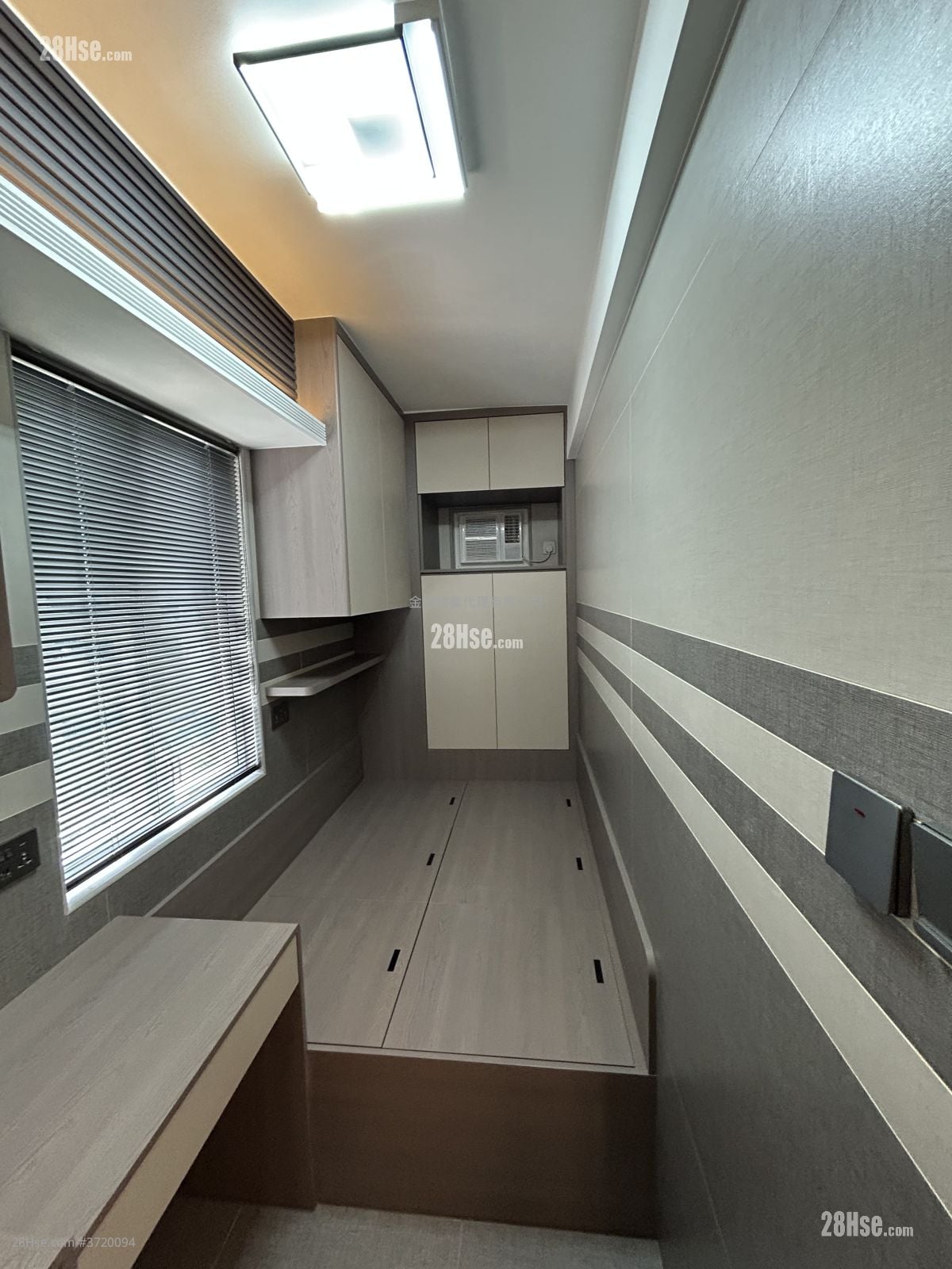 恒隆大厦 租盘 开放式间隔 , 1 浴室 160 平方尺