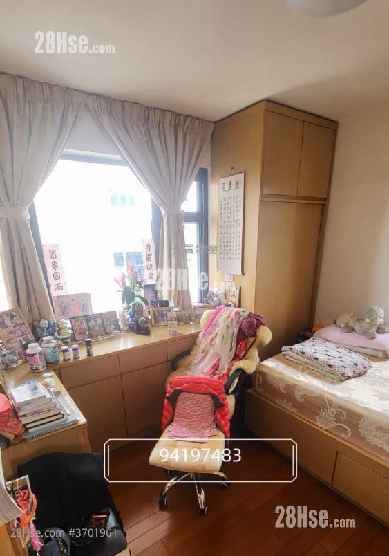 Village Sell 4 Bedrooms , 2 Bathrooms 700 ft²