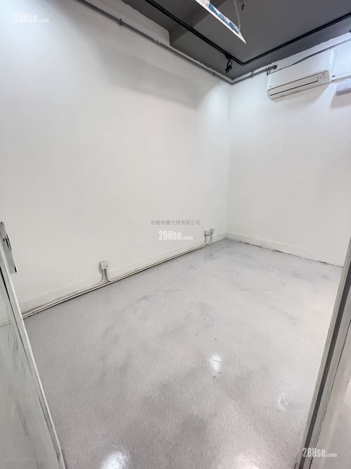 Camel Paint Building Rental