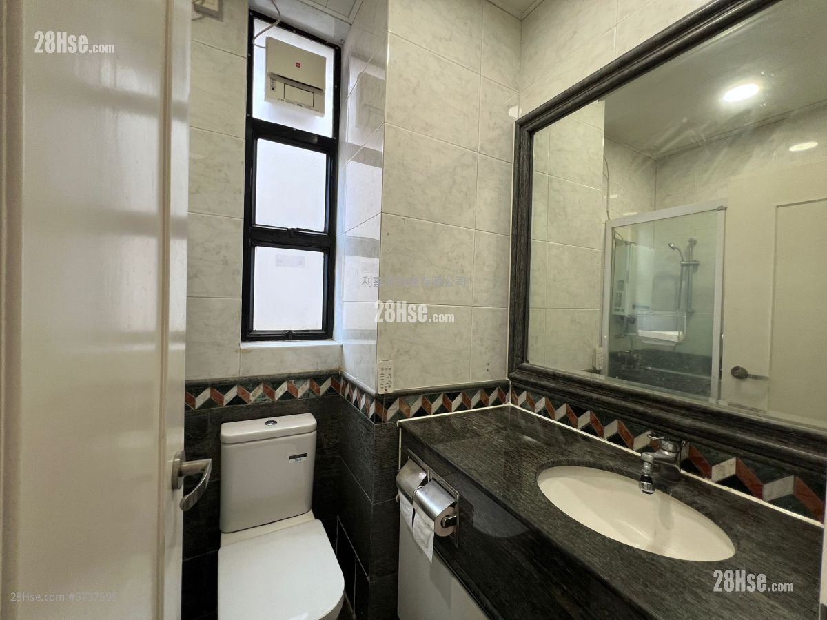 歐意花園 租盤 4 房 , 3 浴室 1,488 平方呎