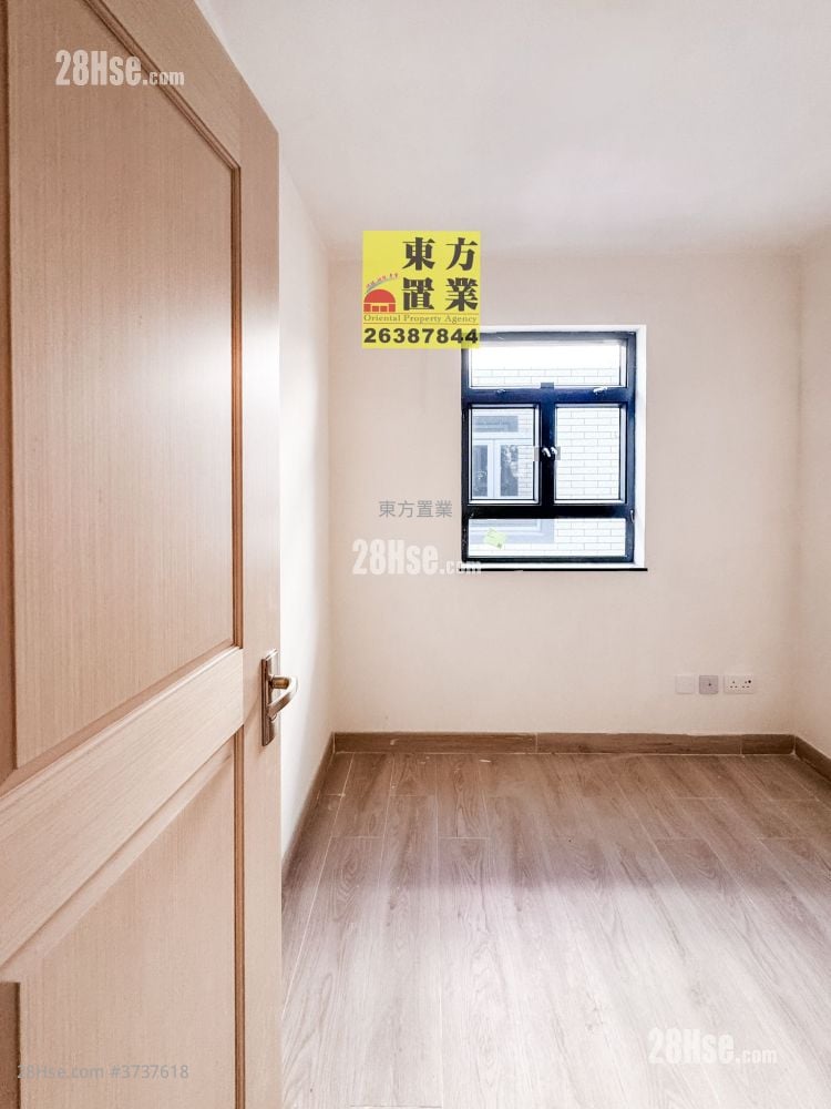 Village Sell 3 Bedrooms , 2 Bathrooms 700 ft²