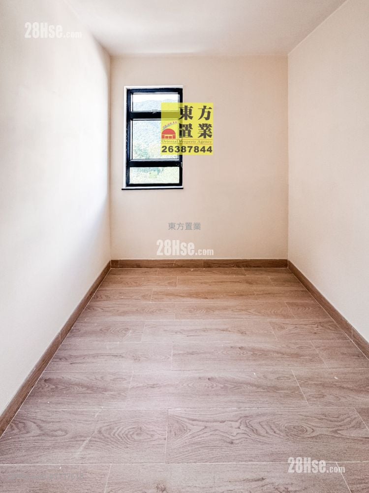 Village Sell 3 Bedrooms , 2 Bathrooms 700 ft²