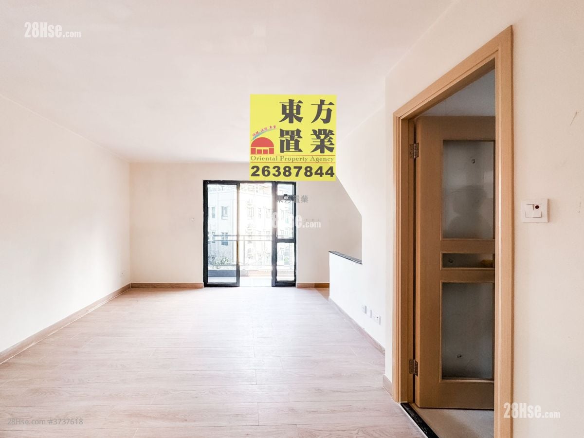 Village Sell 3 Bedrooms , 2 Bathrooms 700 ft²