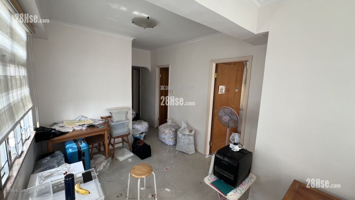 新麗花園 售盤 1 浴室 386 平方呎