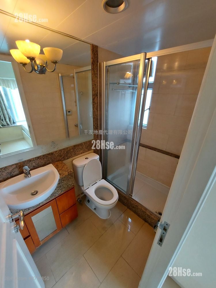 慧景轩 租盘 3 房 , 2 浴室 680 平方尺