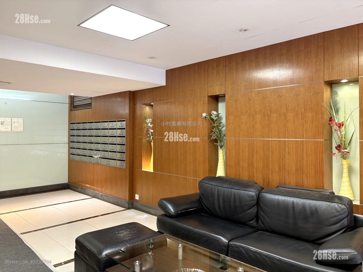 大堂: 翠華園 租盤 3 房 , 2 浴室 1,076 平方呎