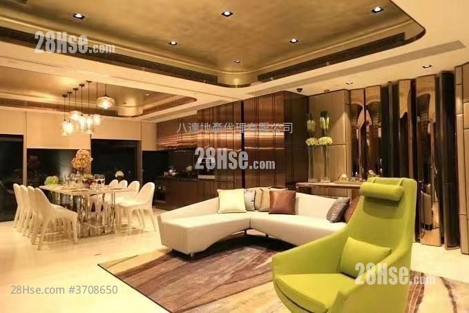 Macpherson Place Sell 2 Bedrooms , 1 Bathroom 555 ft²