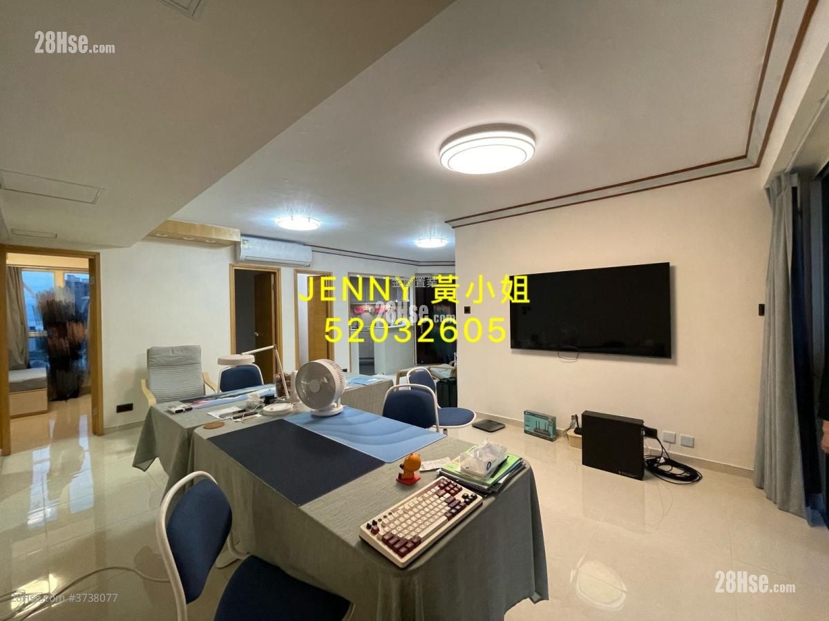 The Regalia Sell 3 Bedrooms , 2 Bathrooms 791 ft²