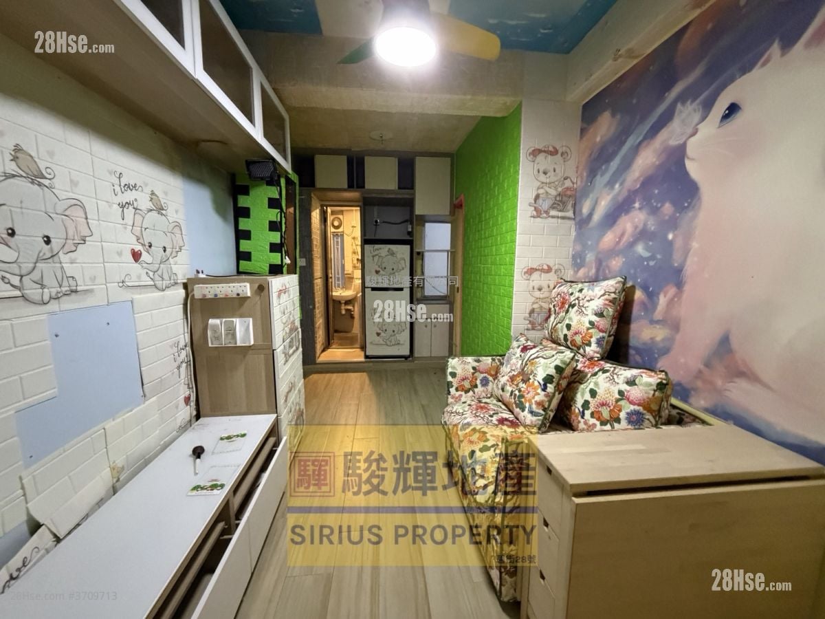 Tung On Court Rental 1 Bedroom , 1 Bathroom 242 ft²