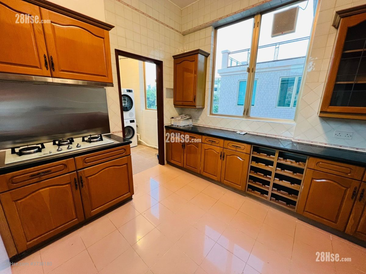 香港黃金海岸 租盤 5+ 房 , 5+ 浴室 2,195 平方呎