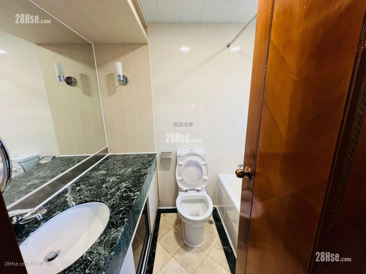 香港黃金海岸 租盤 5+ 房 , 5+ 浴室 2,195 平方呎