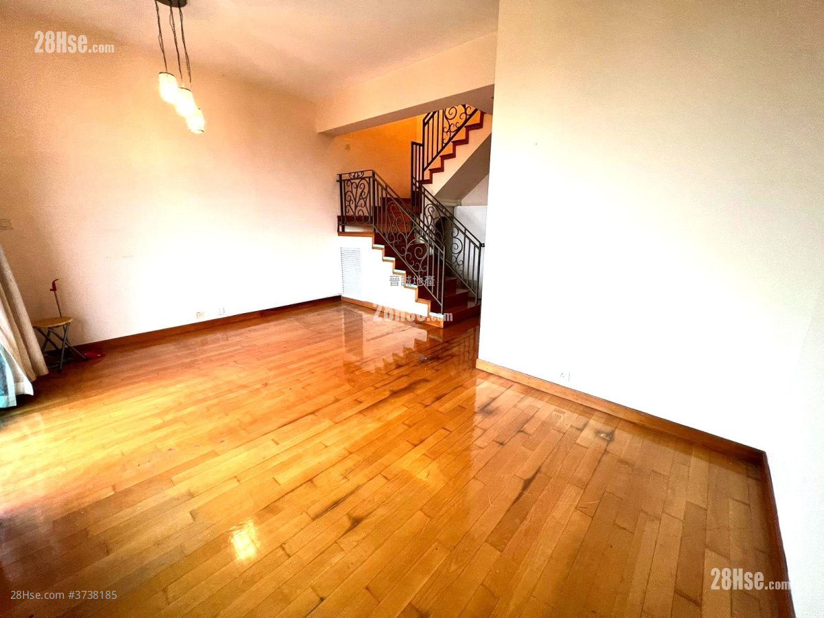 愛琴灣 租盤 4 房 , 3 浴室 1,067 平方呎