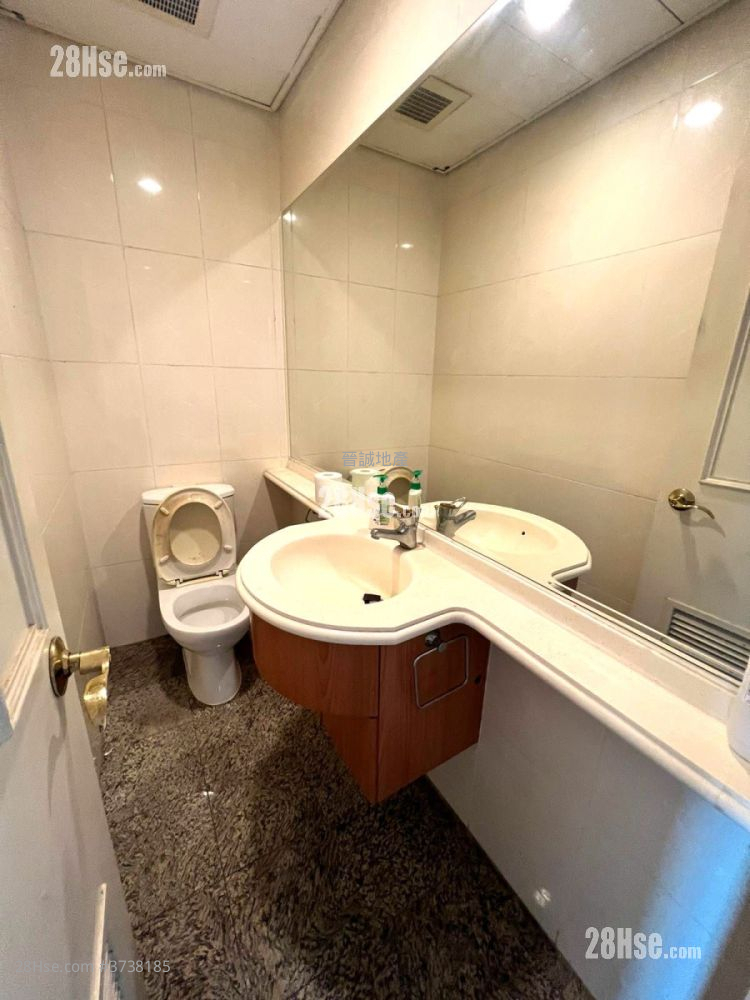 愛琴灣 租盤 4 房 , 3 浴室 1,067 平方呎