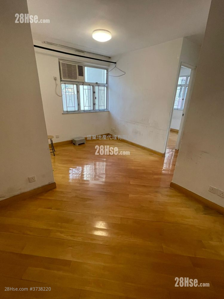 荃灣中心 租盤 2 房 , 1 浴室 380 平方呎