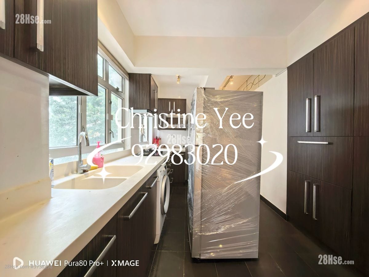 黄泥涌道77-79号 租盘 2 房 , 2 浴室 1,125 平方尺