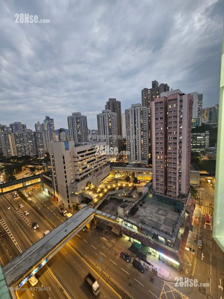 Kwai Cheong Centre Sell