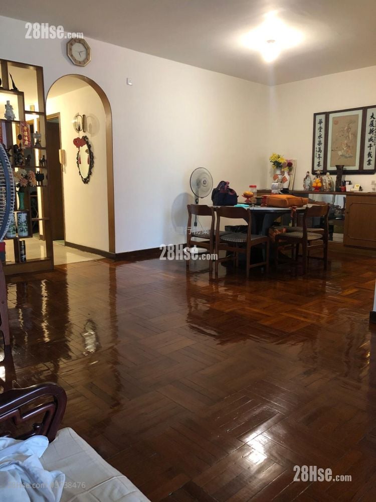 翠华大厦 售盘 3 房 , 2 浴室 1,561 平方尺