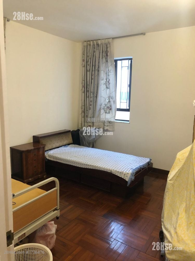 翠华大厦 售盘 3 房 , 2 浴室 1,561 平方尺