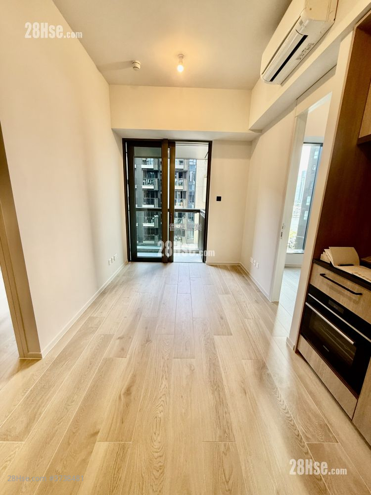 廳: 柏蔚森 租盤 2 房 , 1 浴室 383 平方呎