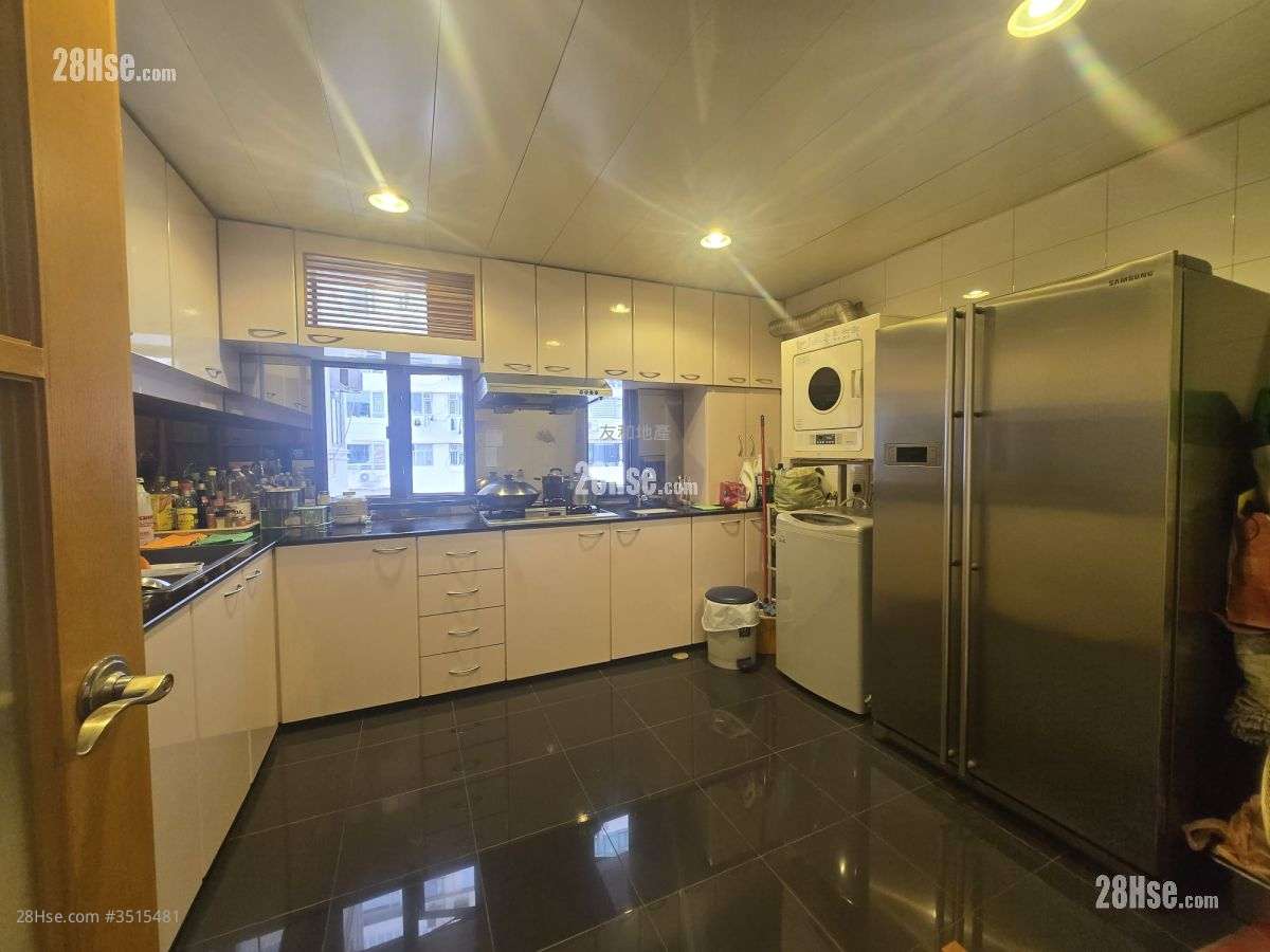 恆信園 售盤 3 房 , 2 浴室 1,324 平方呎